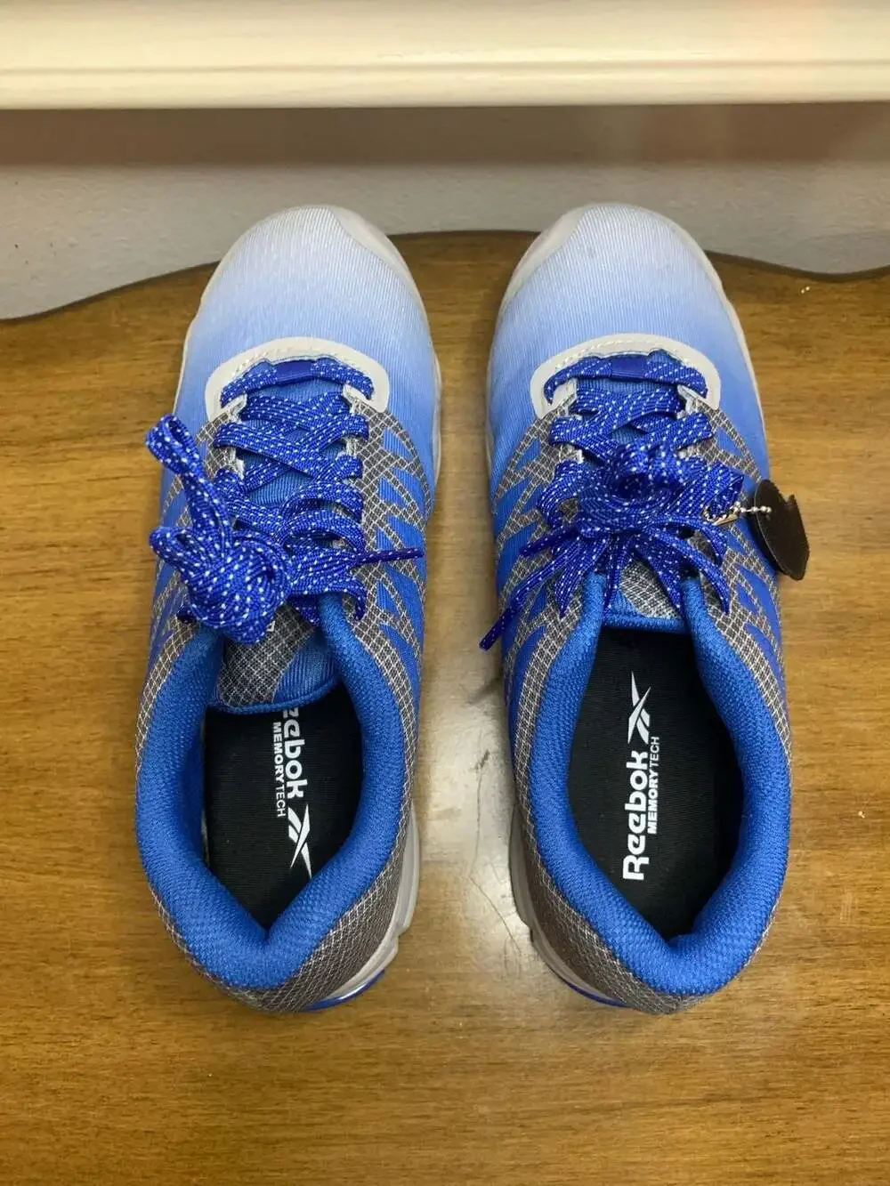 Reebok Athletic Work Shoes Composite Toe Women Size 7.5